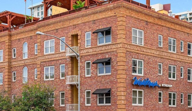 Convenient Acessible Studio Condo for Comic Con 2026 San Diego