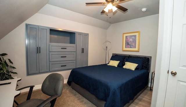 Cozy 1-Bedroom Studio in Soothing Arcola with High End Finishes