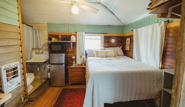 Cozy Rustic Sailors Room