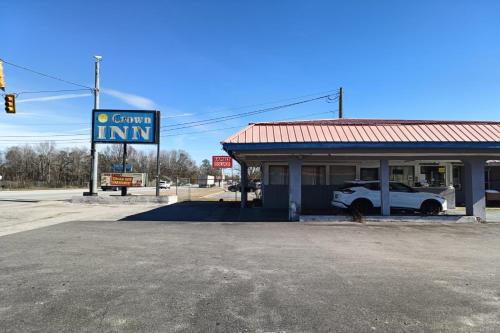 Crown Inn by OYO Orangeburg Hwy 301