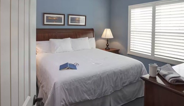 Discover Serenity with Stunning Views from a Private Water Retreat | 3 Units