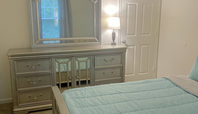 Entire Lovely 2 Bedroom rental unit