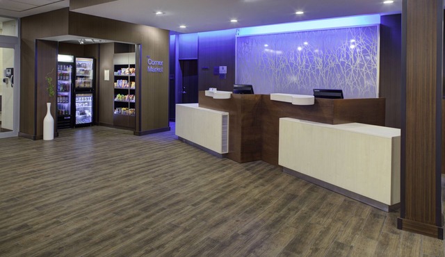 Fairfield Inn and Suites by Marriott Detroit Canton