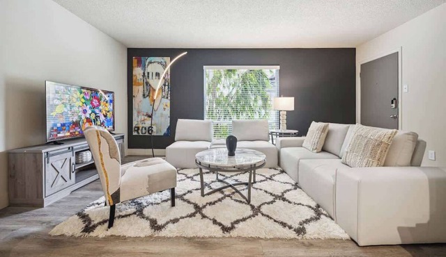 FIFA Elite Apartment | Steps from Galleria & Shops