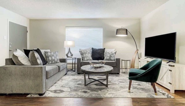 MAJOR INTERNATIONAL SPORTING EVENT Fan Loft at Galleria | Pool Access