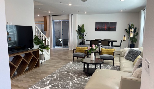 Fresh modern home-gated community with large pool-near Copper River