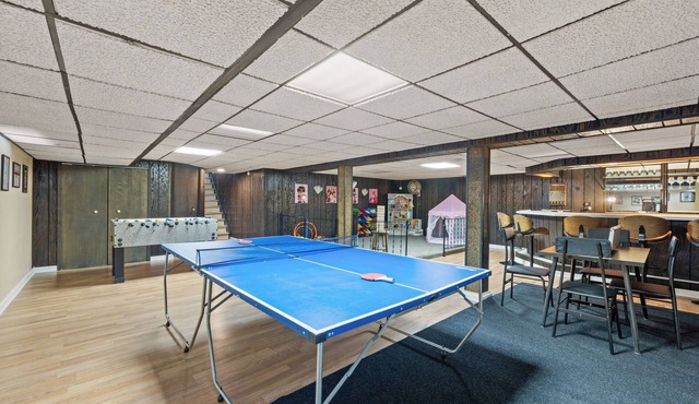 Fun Game House in Warren, Dog Friendly!