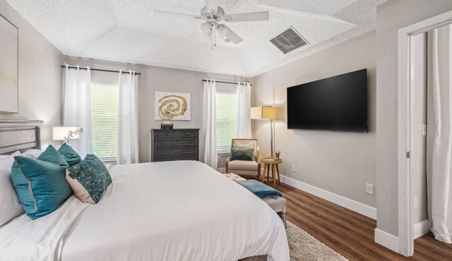 Gameroom, Pool & Pickleball Access, Summer Fun