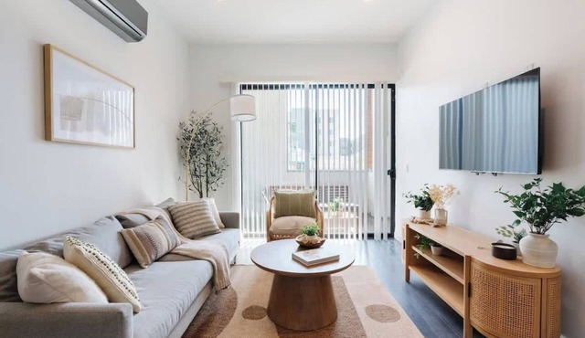 Glamorous Central Gem w/Patio | Walk Everywhere