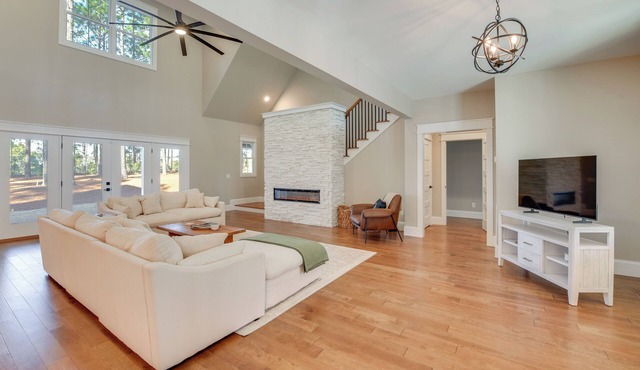Golf, Ride & More! Luxe Home in Southern Pines