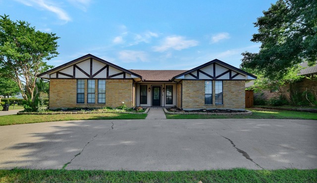 Great Home with Southern Charm and Great Space