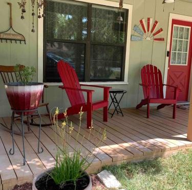 Hill Country Casita 3 minutes from Guadalupe River & Canyon Lake