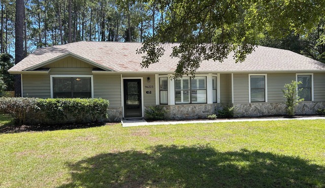 Home with private pool near historic area and the beach in Fernandina Beach