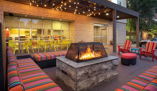 Home2 Suites by Hilton Charlotte I-77 Tyvola Rd