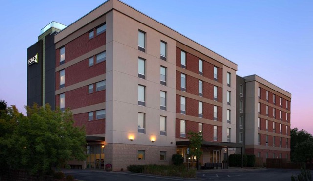 Home2 Suites by Hilton Greensboro Airport, NC