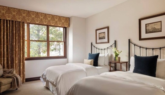 Hotel Granduca | 2 Premier Suite Two Beds | Near Houston Icons