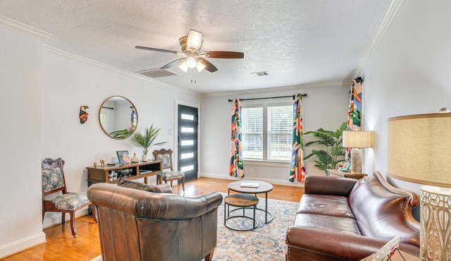 Houston Home Near TMC & NRG Stadium
