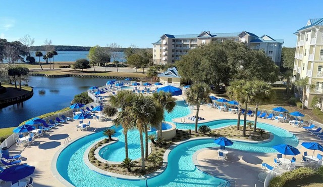 Ideal Location for Scenic Strolls and Peaceful Relaxation by the Water | 3 Units