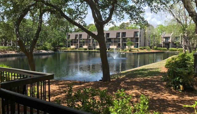 Island Club Beachfront Resort, Lagoon-View, 1BR, First Floor - SUMMER SALE -