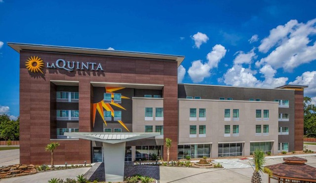 La Quinta by Wyndham Houston East at Sheldon Rd
