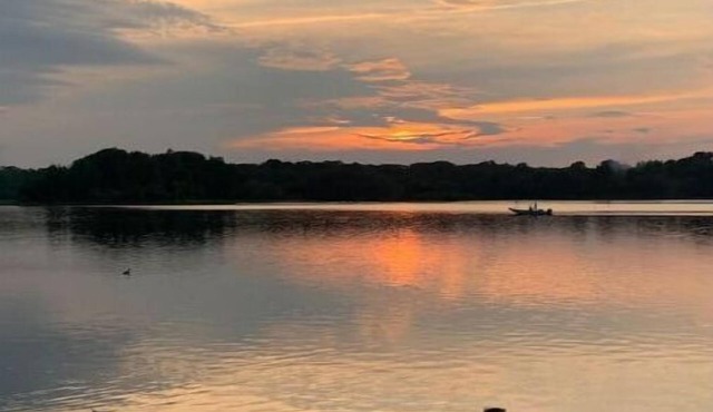 Lake Days Made Easy, Dock + Quick Boat Ramp Access