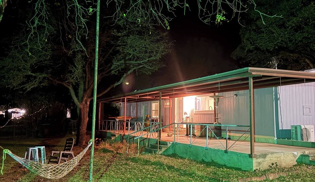 Lakefront 3BR/2BATH with Private Dock on 3/4 Acre in terrific Nocona with AC