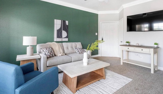 Landing | Amazing 1BD, Clubhouse