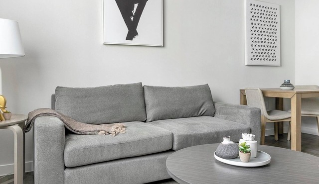 Landing | Amazing 1BD, Gym, Pool