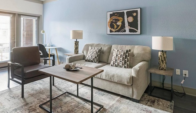 Landing | Amazing 1BD, Gym, Pool