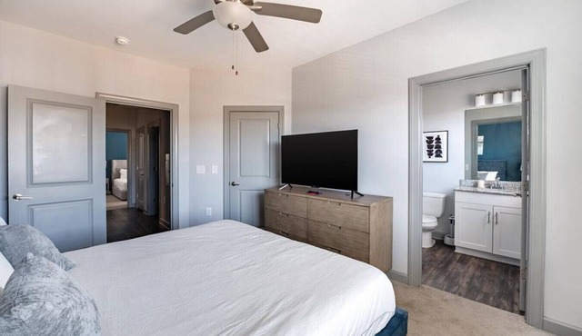 Landing at The Parker Myrtle Beach - 2 Bedrooms in Downtown Myrtle Beach