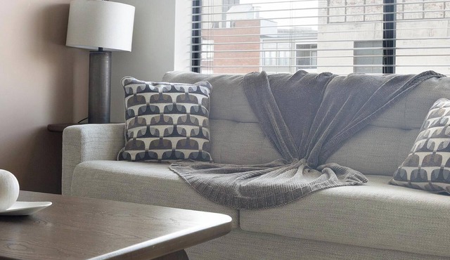 Landing | Beautiful 1BD, Clubhouse, Courtyard