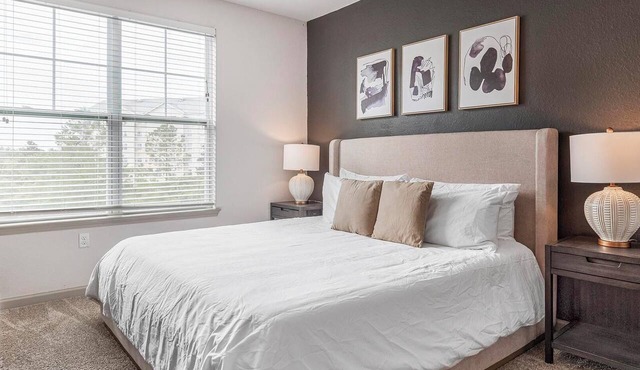 Landing | Beautiful 1BD, Gym, Game Room