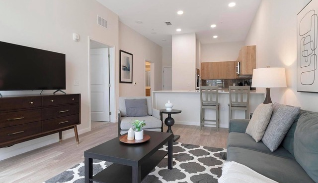 Landing | Chic 1BD, Clubhouse, Yoga Studio