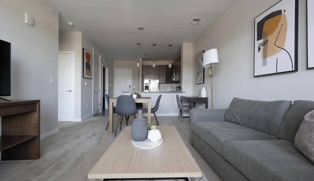 Landing | Chic 1BD, Gym, Clubhouse