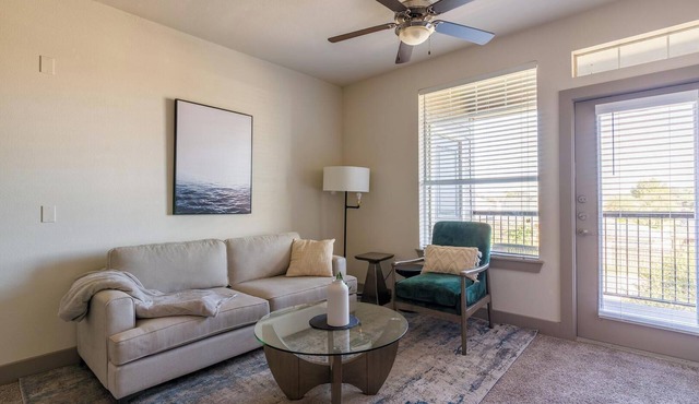 Landing | Chic 1BD, Pool, Gym