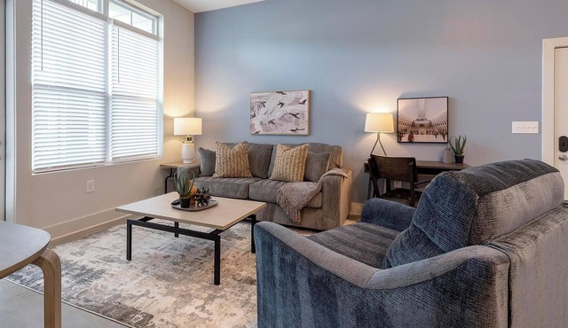 Landing | Incredible 2BD, Gym, Clubhouse