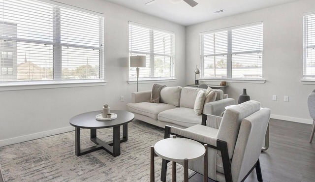 Landing | Incredible 2BD, Pool, Courtyard