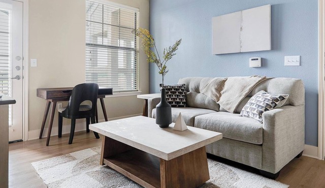 Landing | Spectacular 1BD, Gym