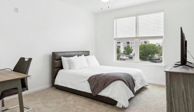 Landing | Spectacular 1BD, Pool, Yoga Studio