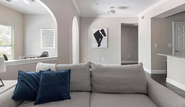 Landing | Stunning 1BD, Clubhouse, Pool