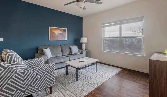 Landing | Stunning 1BD, Clubhouse, Pool