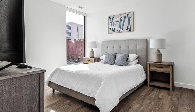 Landing | Stylish 1BD, Clubhouse, Gym