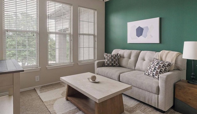 Landing | Stylish 1BD in Copperfield