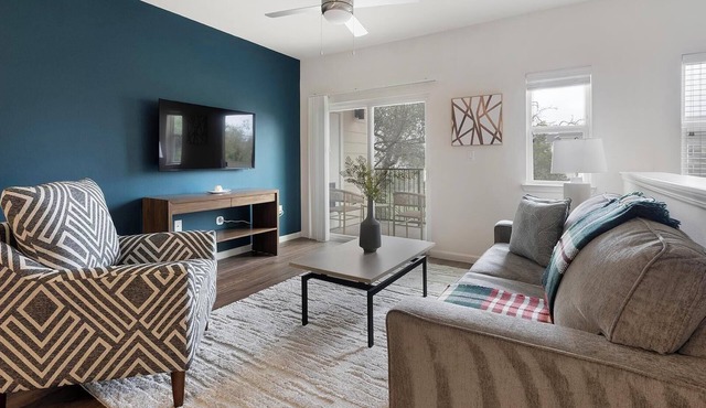 Landing | Stylish 2BD, Clubhouse, Yoga Studio