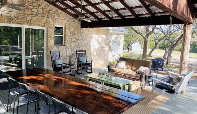 Lazy Lavender: 5 Private Houses | Sleeps 20 | 3 Soaking Tubs | Wimberley TX