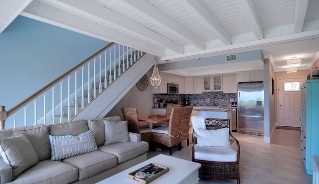 *LICENSED* Wavecrest Oceanfront Luxury Townhome in Indialantic