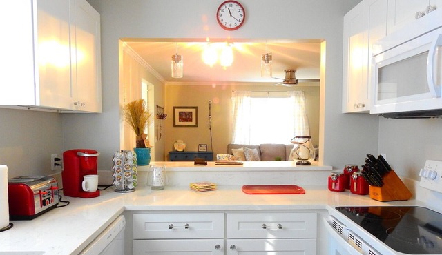 Located in the center of Port Royal! A stones throw from Parris Island.