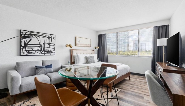 Lodgeur Upper Kirby, Houston - Close to Greenway Plaza, Galleria, Montrose