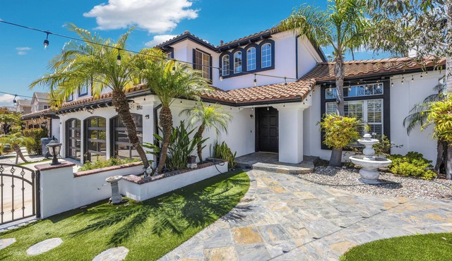 LUX - Amazing Huntington Beach City Home Walk 2 Beach And Close to Disney