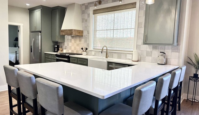Luxury Home Near Crater of Diamonds 3 King Beds 2 Full Baths Sleeps 7